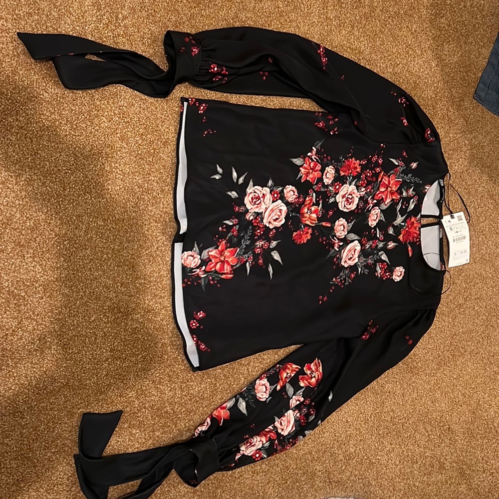 ZARA BLACK BLOUSE